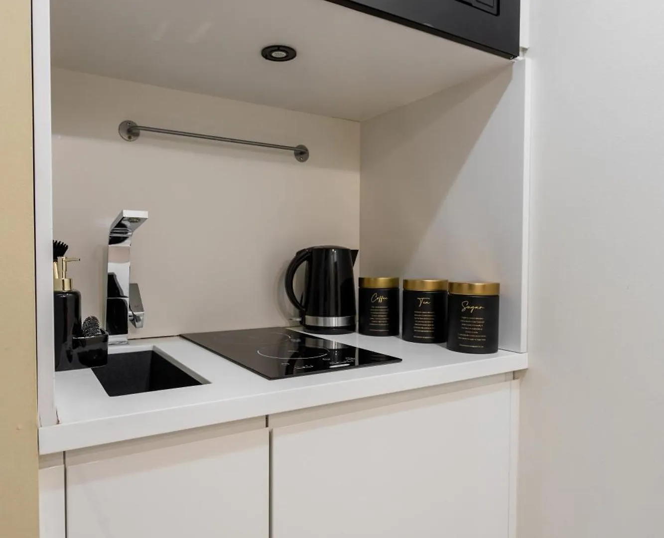 Golden Apartments In Warsaw - Apartment In The Center - Plac Konstytucji 0*,